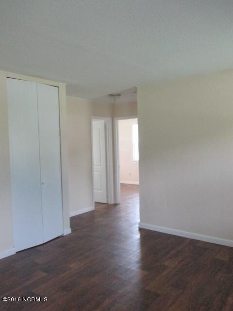 1248 Davis St, Jacksonville, NC 28540 - photo 3