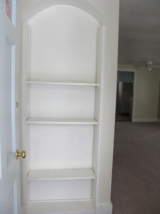 1521 Huron St, Niles, MI 49120 - photo 2