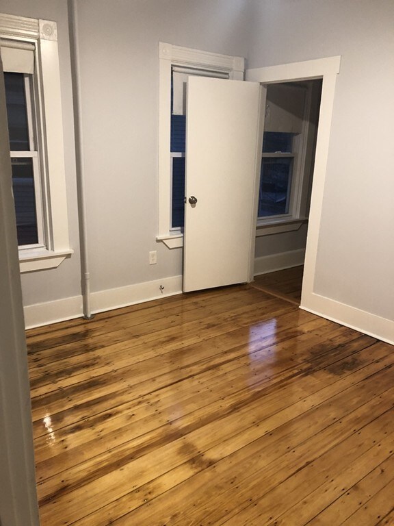 71 Cleverly Ct unit 2, Quincy, MA 02169 - photo 7