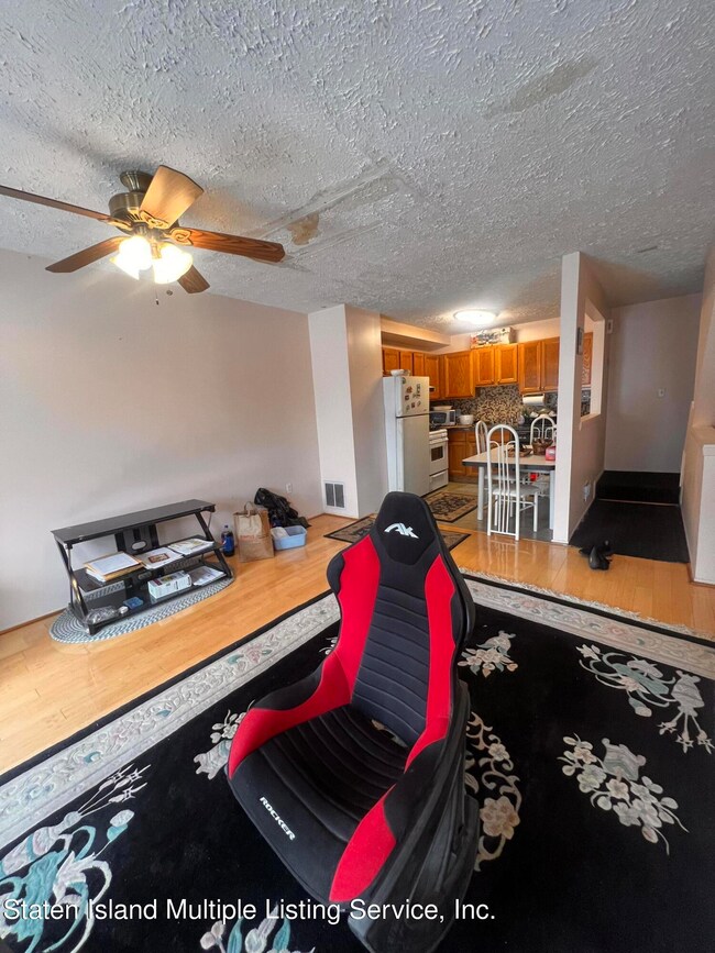 107 Richmond Hill Rd, Staten Island, NY 10314 - photo 7