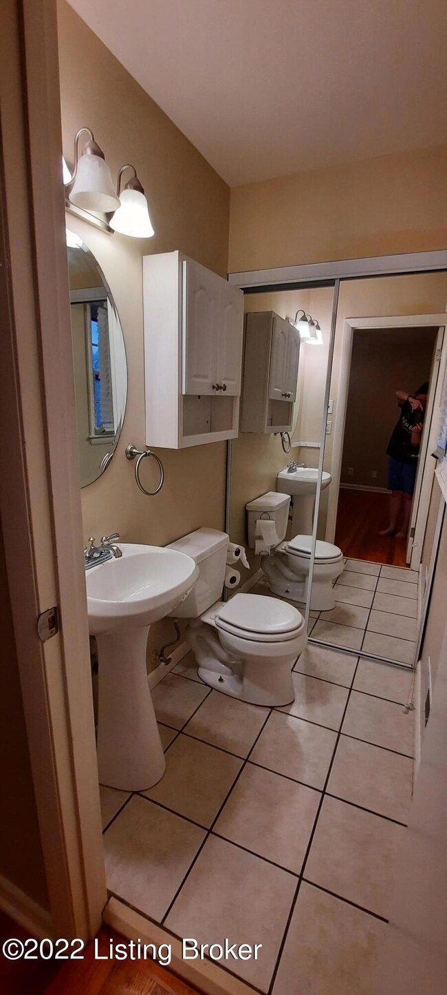 9332 Fairground Rd, Louisville, KY 40291 - photo 5