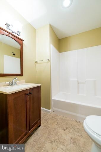 4024 Forest Valley Rd, Parkville, MD 21234 - photo 3