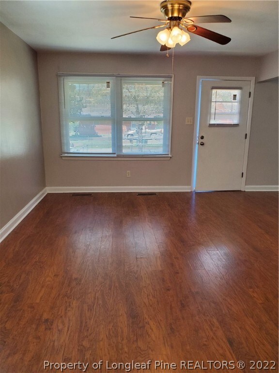 319 Richmond Dr, Fayetteville, NC 28304 - photo 2