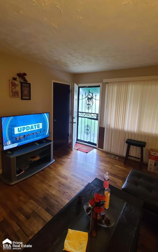 6232 Lebeau St, Mount Morris, MI 48458 - photo 2