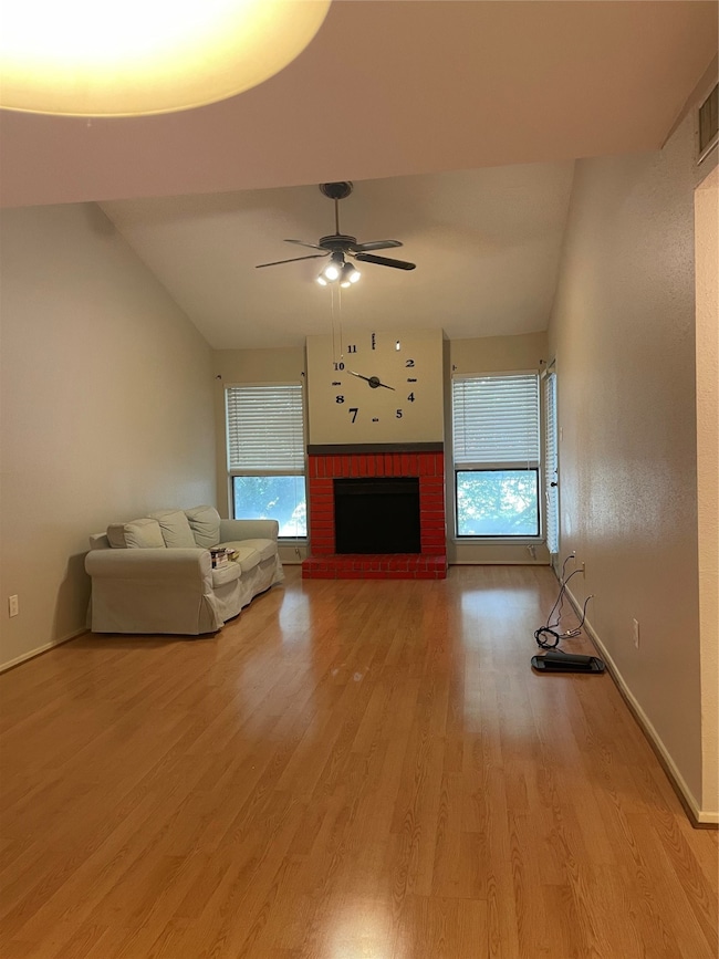 7950 N Stadium Dr unit 210, Houston, TX 77030 - photo 4