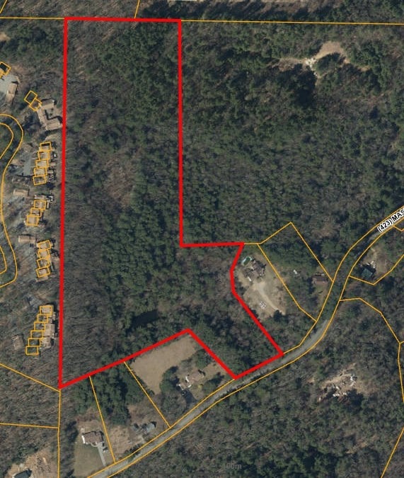 30 Mashapaug Rd, Sturbridge, MA 01566 - photo 2