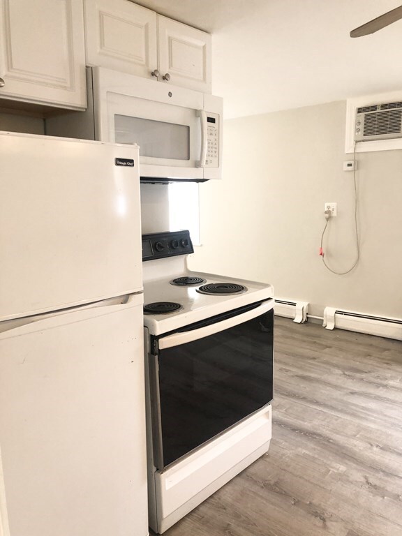 249 Hurley St unit 2F, Cambridge, MA 02141 - photo 3