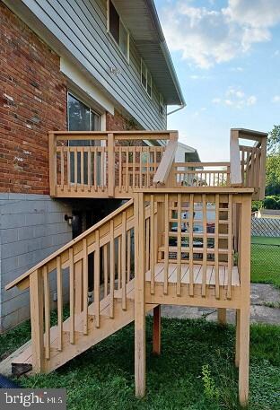 719 Carrington Place, Capitol Heights, MD 20743 - photo 2