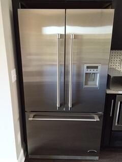 French door frig