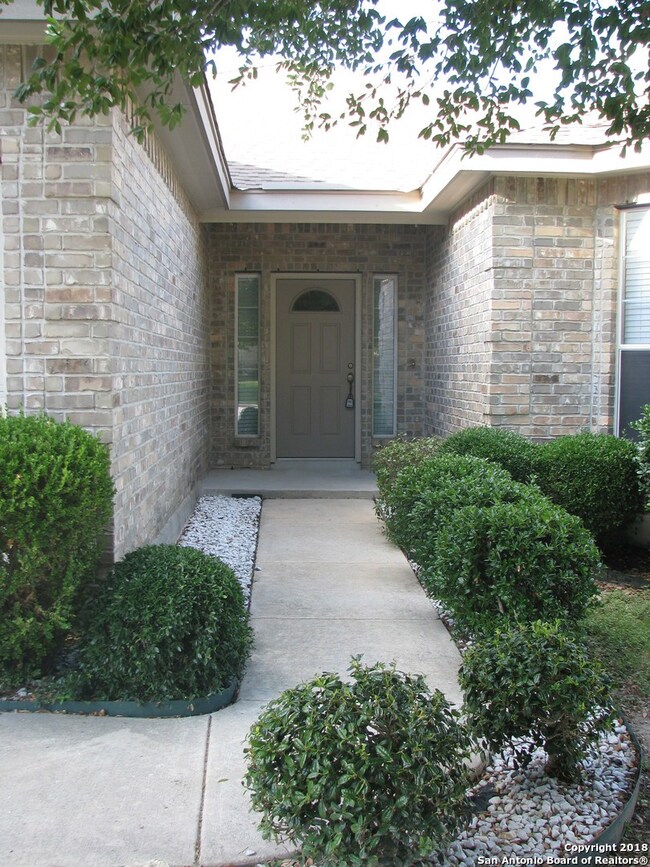 24510 Alamosa Falls, San Antonio, TX 78255 - photo 2