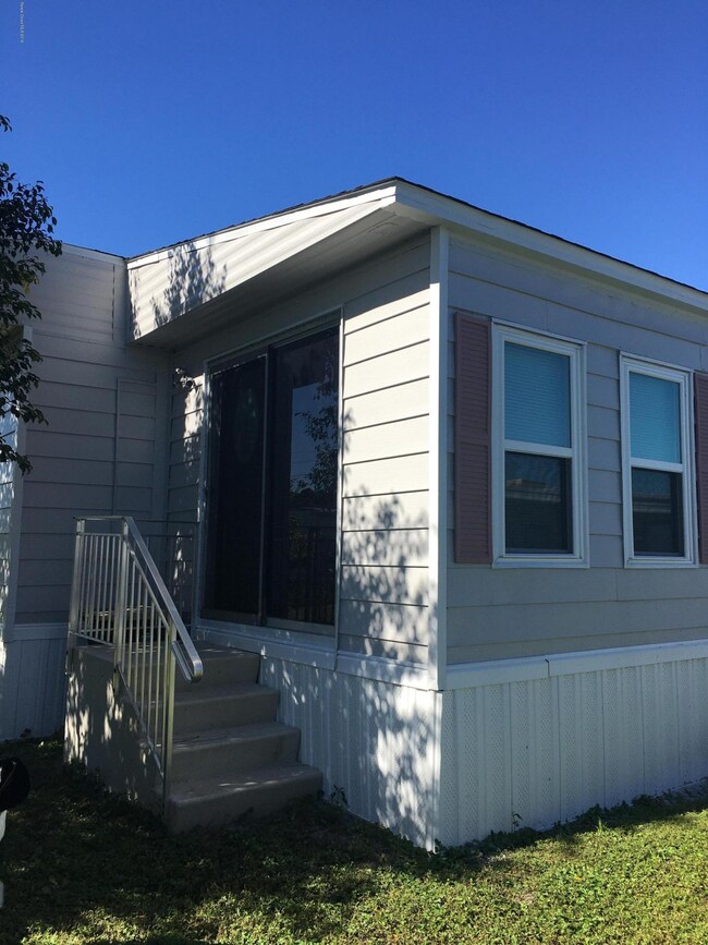 2510 Amberly Rd NE, Palm Bay, FL 32905 - photo 4