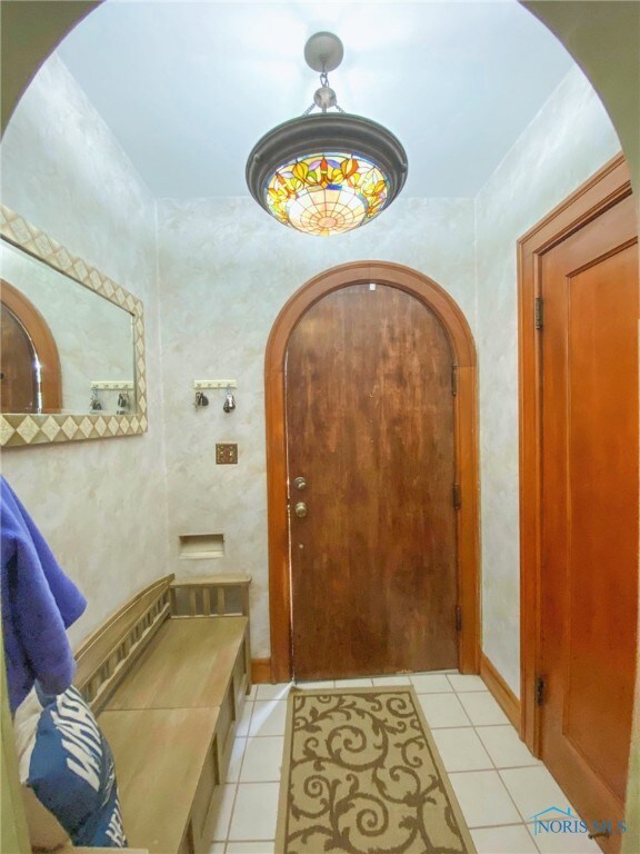 3715 Maxwell Rd, Toledo, OH 43613 - photo 2