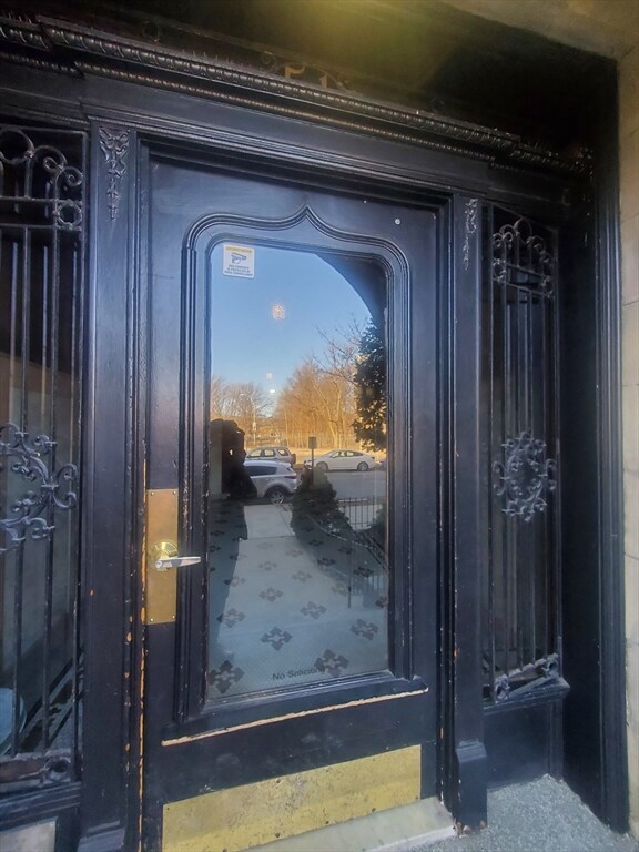 51 Park Dr unit 6, Boston, MA 02215 - photo 4