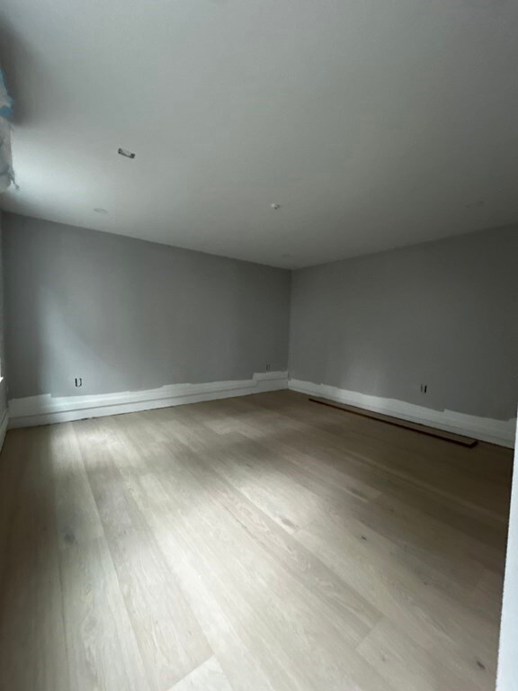 24 Ferrin St unit 1, Boston, MA 02129 - photo 6