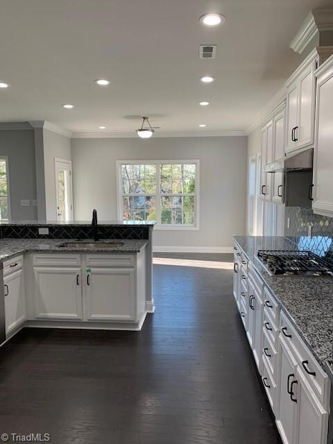 Kitchen pic. 1