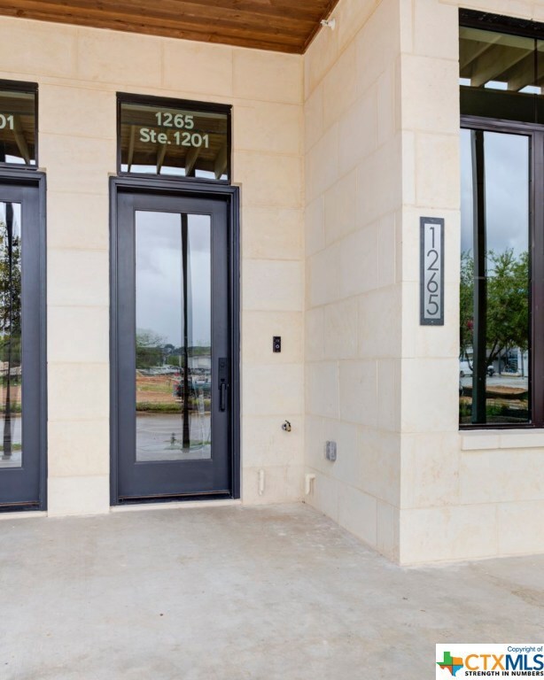 1265 N Academy Ave unit 1201, New Braunfels, TX 78130 - photo 2