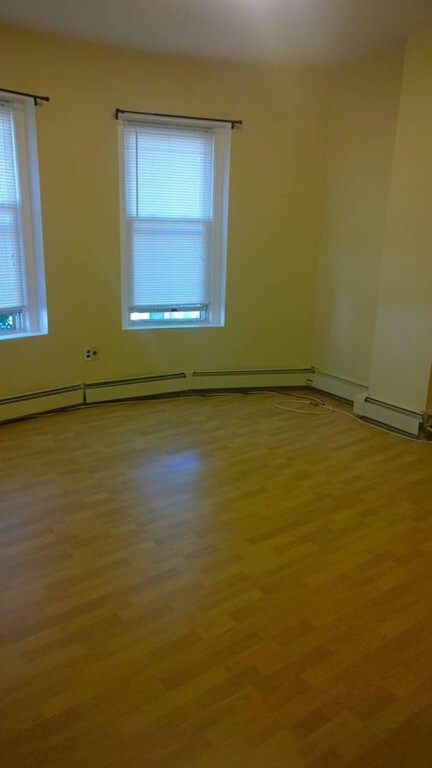 18-20 Marcella St unit 3, Cambridge, MA 02141 - photo 3