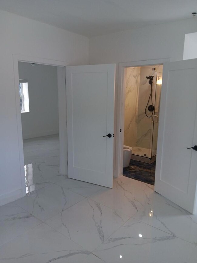 91865 Overseas Hwy unit 109, Tavernier, FL 33070 - photo 3