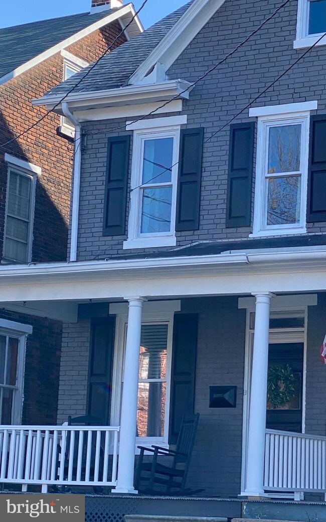 426 Bosler Ave, Lemoyne, PA 17043 - photo 2