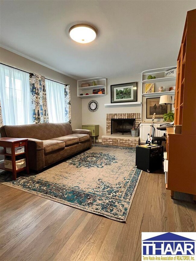 2818 Mariposa Dr, Terre Haute, IN 47803 - photo 4