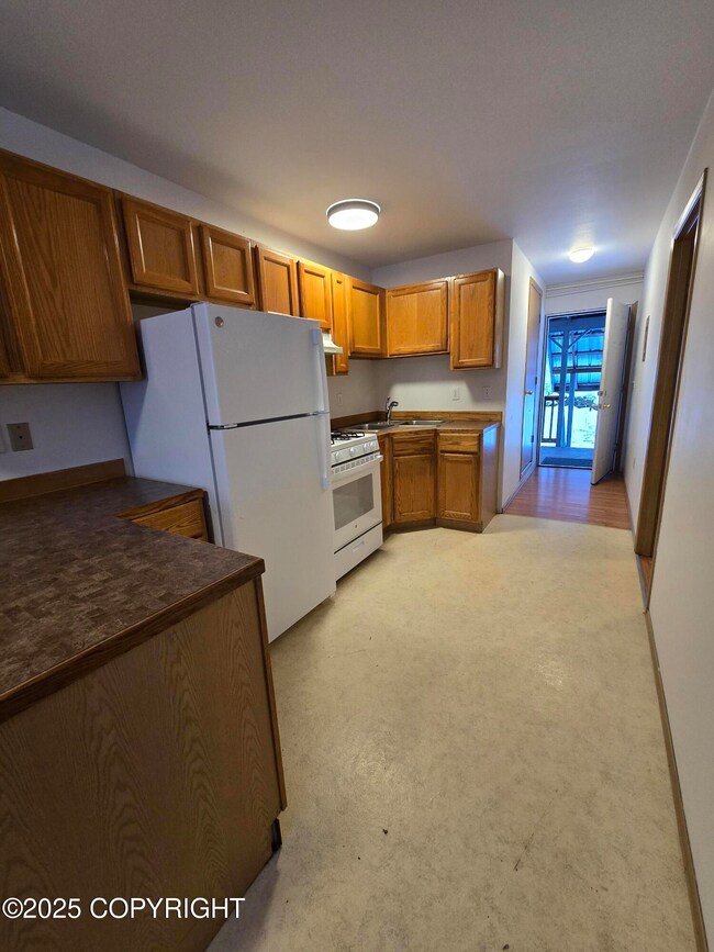 51900 Dolores Dr unit 2, Nikiski/North Kenai, AK 99635 - photo 4