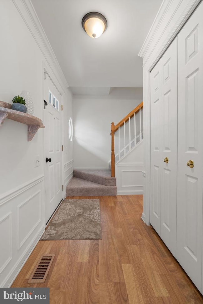 9341 Amaryllis Ave, Manassas, VA 20110 - photo 4