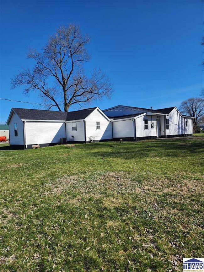 830 N 40th St, Terre Haute, IN 47803 - photo 6