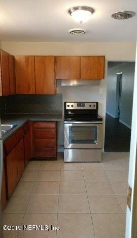 3937 Rodby Dr, Jacksonville, FL 32210 - photo 3