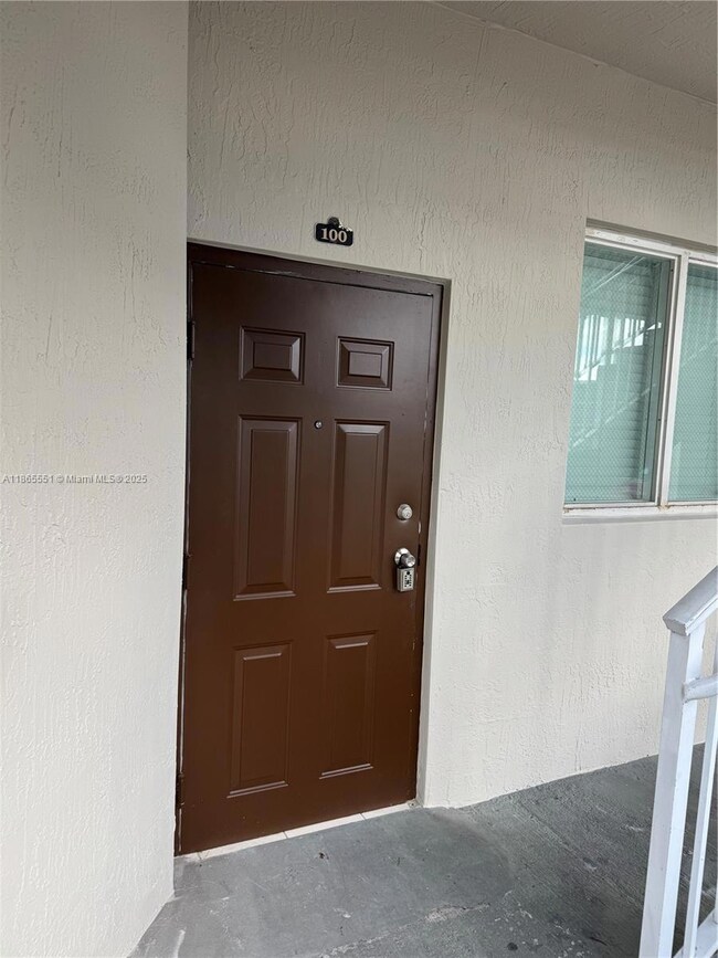 2925 SE 16th Ave unit 100, Homestead, FL 33035 - photo 5