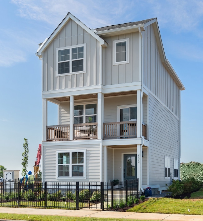 249 Nesbitt Ln, Nashville, TN 37115 - photo 2