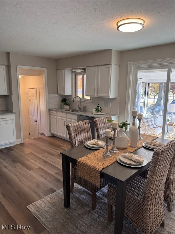 3517 Walter Rd, North Olmsted, OH 44070 - photo 7