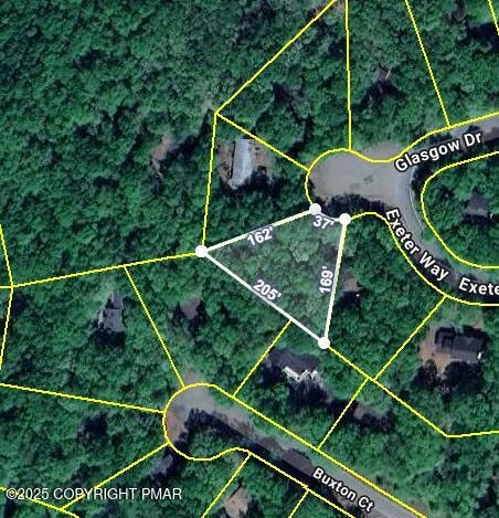 1652 Sec 7 Exeter Way, Saw Creek, PA 18324 - photo 2