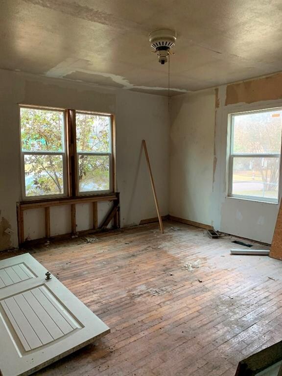 910 N Hobson Ave, Shawnee, OK 74801 - photo 6