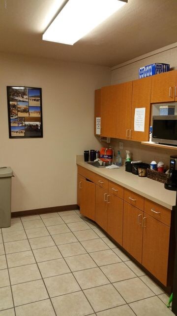 1635 kitchen