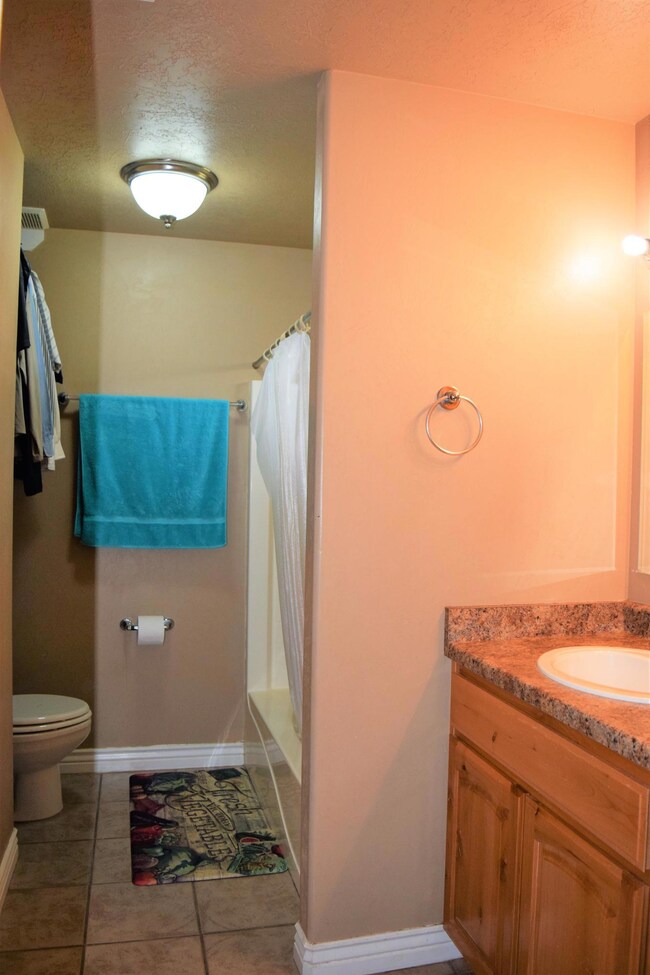 154 N 400 W, Parowan, UT 84761 - photo 6