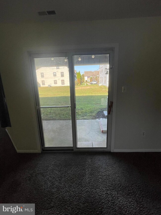 230 Loring Ct unit 230, Sewell, NJ 08080 - photo 7