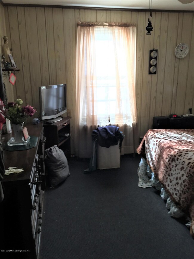 69 Innis St, Staten Island, NY 10302 - photo 3