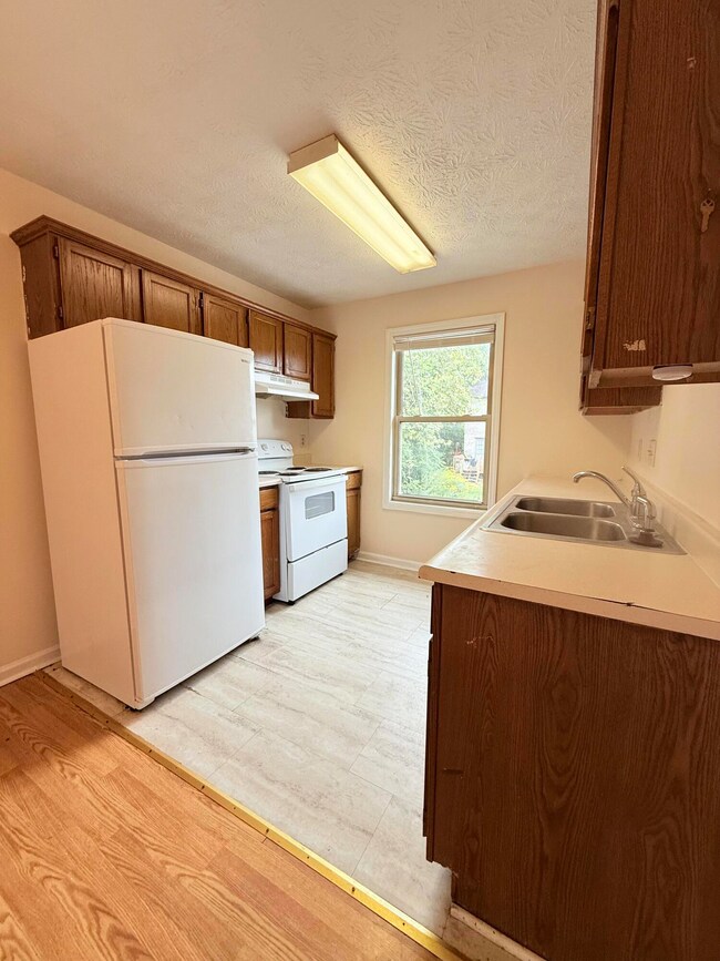 245 Maryland Dr unit 5, Richmond, KY 40475 - photo 6