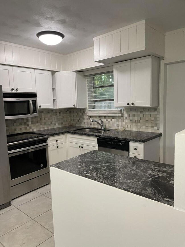 1518 Grant St unit 1, Hollywood, FL 33020 - photo 2