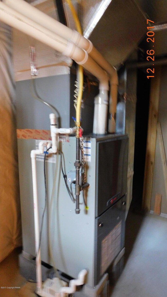 1223 Route 115, Saylorsburg, PA 18353 - photo 7