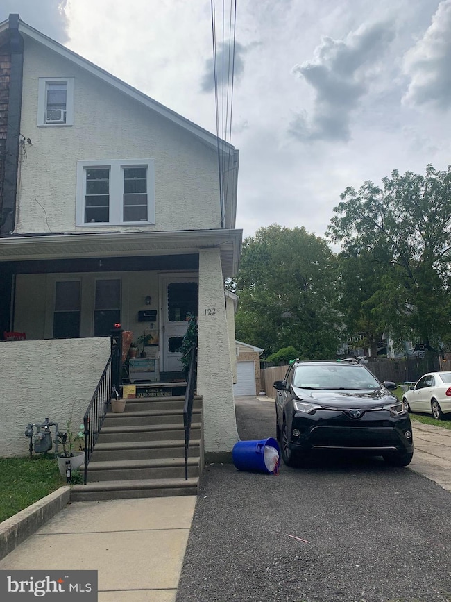 122 Beverly Ave, Lansdowne, PA 19050 - photo 2