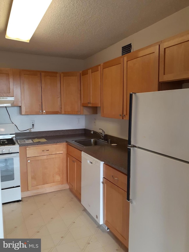 The Promenade, Bethesda, MD 20814 - photo 6