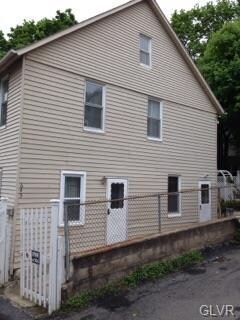 643 Bradley St, Bethlehem, PA 18015 - photo 3
