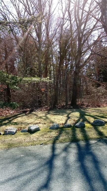 23 Tripp Dr, Westport, MA 02790 - photo 2