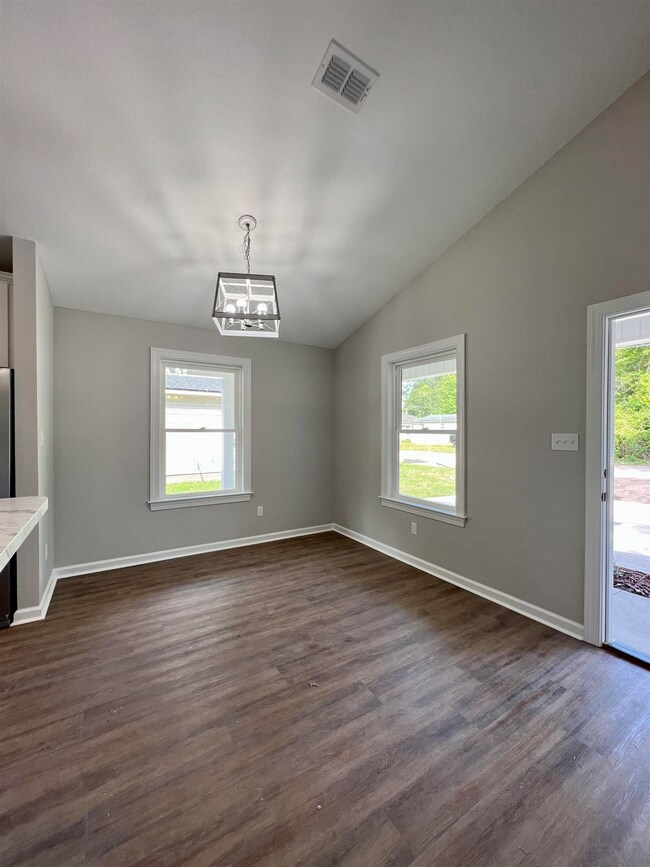 67 Winnebago St, Crawfordville, FL 32327 - photo 3