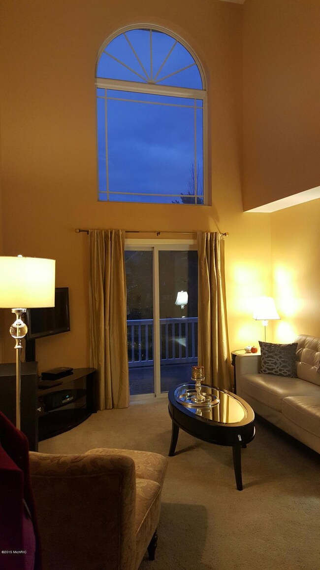 1252 Coopers Pass SW unit 3, Byron Center, MI 49315 - photo 2