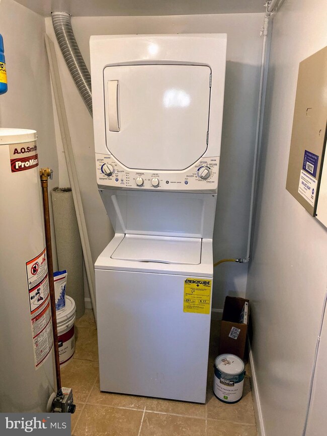 11539 Laurelwalk Dr, Laurel, MD 20708 - photo 5