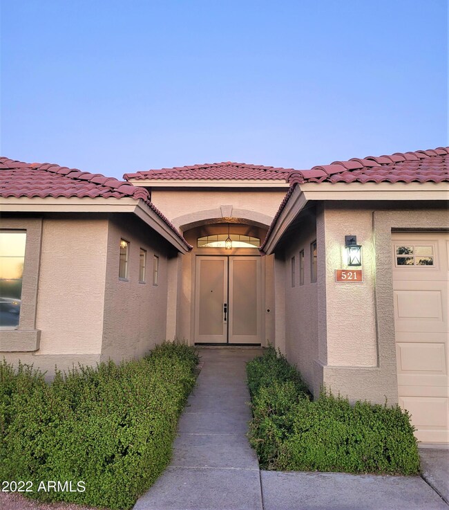 521 N Superstition Blvd, Chandler, AZ 85225 - photo 2