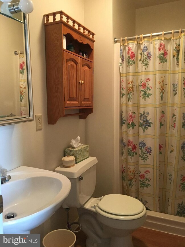 319 Harper Dr, Orange, VA 22960 - photo 3