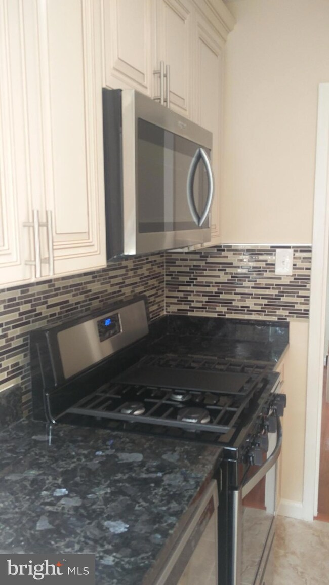 3520 Dunlap St, Temple Hills, MD 20748 - photo 4